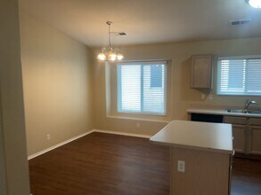 736 Autumn Meadows Dr in Rio Rancho, NM - Building Photo - Building Photo