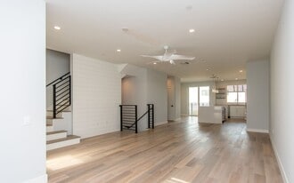 3353 Tyler St in Carlsbad, CA - Building Photo