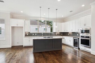 1230 W 25th St in Houston, TX - Building Photo - Building Photo