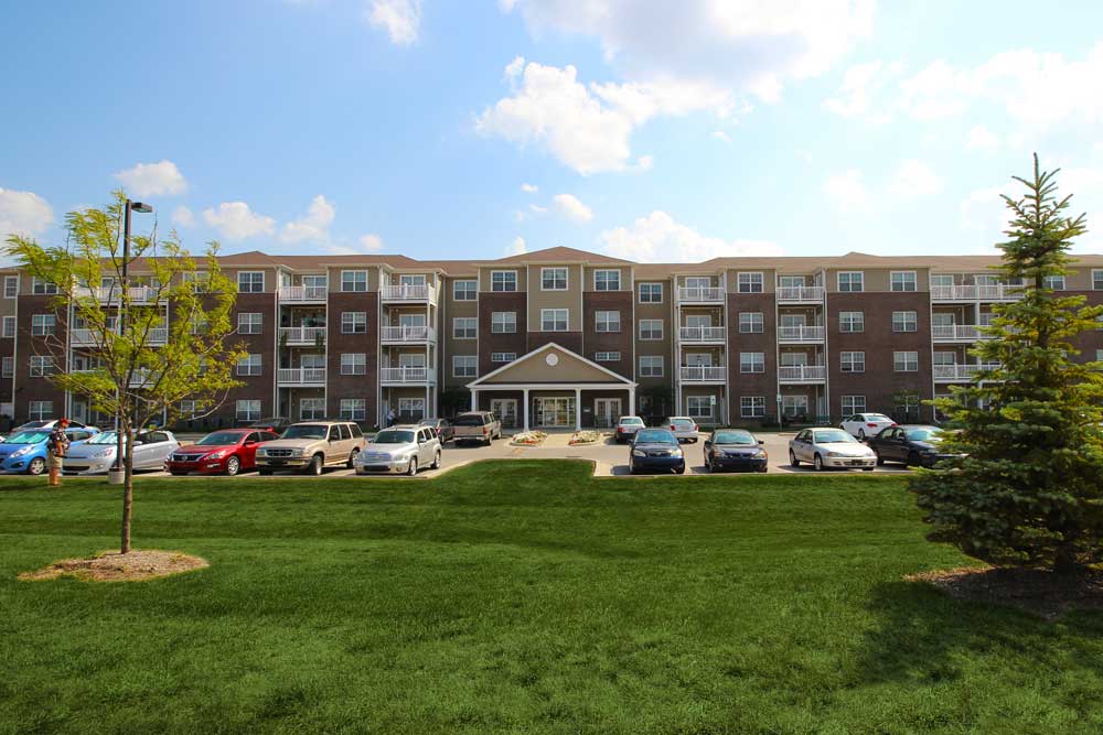 Broadstone Pointe Senior Apartments in Brownsburg, IN - Building Photo