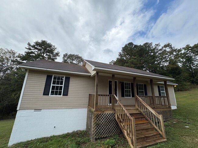521 Dogwood Dr in Odenville, AL - Building Photo - Building Photo