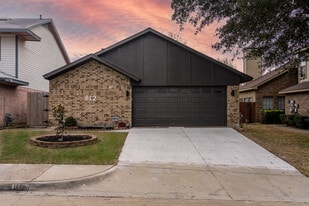 812 Via Madonna in Mesquite, TX - Building Photo