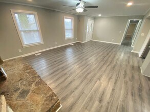 337 Hickory Dr in Old Hickory, TN - Building Photo - Building Photo