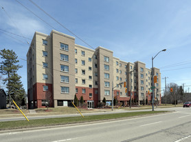 303 Westcourt Pl Apartments