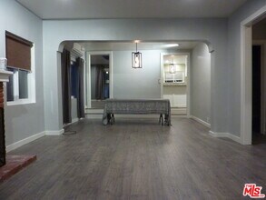 375 N Avenue 52 in Los Angeles, CA - Building Photo - Building Photo