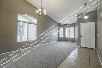 116 W Holstein Trail in San Tan Valley, AZ - Building Photo - Building Photo