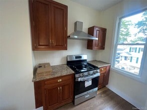 336 Locust St in Mount Vernon, NY - Building Photo - Building Photo