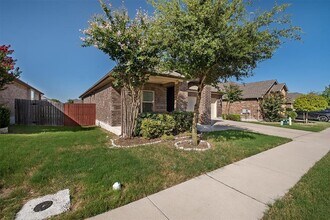 16424 Vescovo Ln in Pflugerville, TX - Building Photo - Building Photo