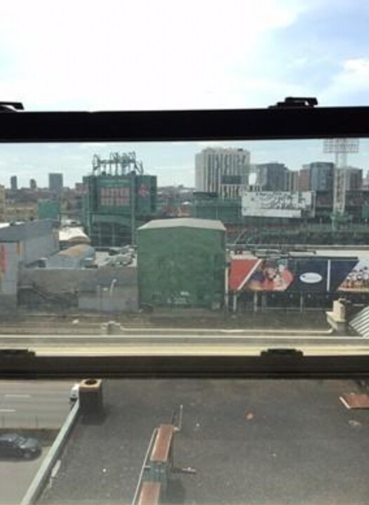 530 Commonwealth Ave, Unit 7E in Boston, MA - Building Photo