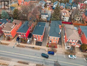 166 James St in St Catharines, ON - Building Photo - Building Photo