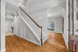 6 Pembrook Ct in Bellaire, TX - Building Photo - Building Photo