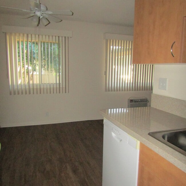 property at 1181 E Hollyvale St