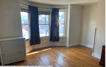 518 W Broad St, Unit u in Bethlehem, PA - Building Photo - Building Photo
