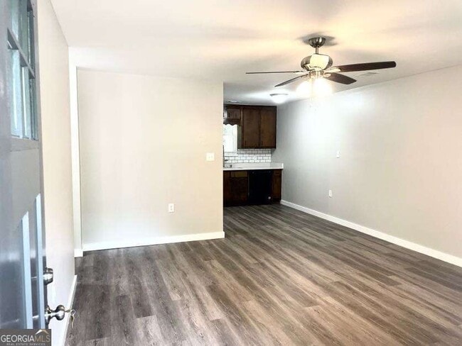 property at 117 Hill Pine Trail