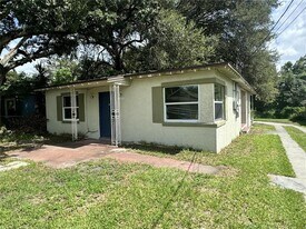 1032 18th St in Orlando, FL - Building Photo
