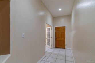 8516 Zurich Ave in Mission, TX - Building Photo - Building Photo
