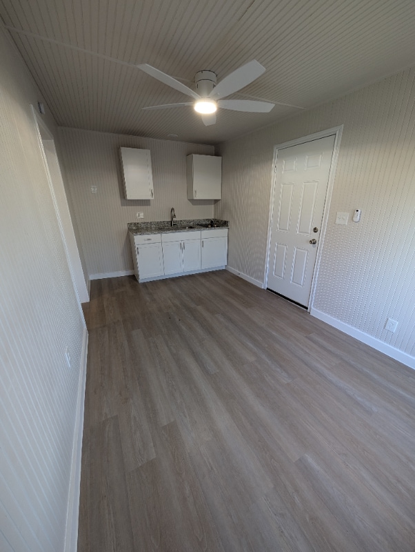 1007 Bois D'Arc St in Commerce, TX - Building Photo - Building Photo