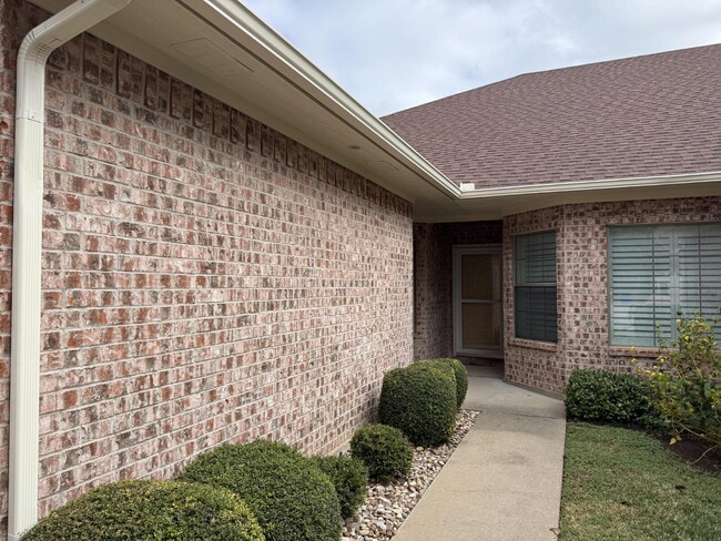 1904 Casual Cir in Waco, TX - Building Photo - Building Photo