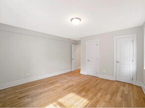 69 Bennett Ave in New York, NY - Building Photo - Building Photo