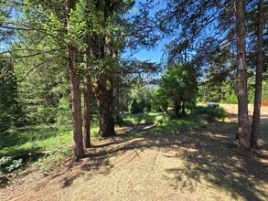 300 Sierra College Dr in Grass Valley, CA - Building Photo - Building Photo