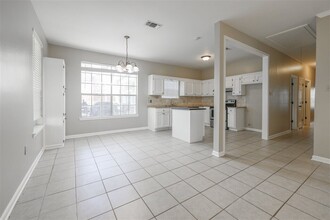 7131 Point Avery Dr in Baton Rouge, LA - Building Photo - Building Photo