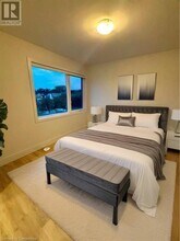 276 Dunsmure Rd in Hamilton, ON - Building Photo - Building Photo