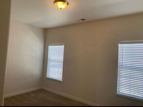 18610 Juneberry Ct in Reno, NV - Building Photo - Building Photo