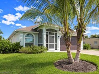 783 92nd Ave N in Naples, FL - Foto de edificio - Building Photo