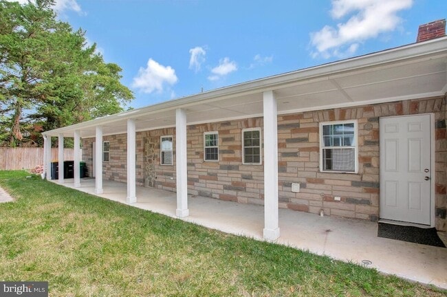 property at 7912 Bellefonte Ln