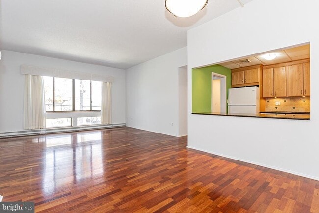 1 Markham Rd in Princeton, NJ - Foto de edificio - Building Photo