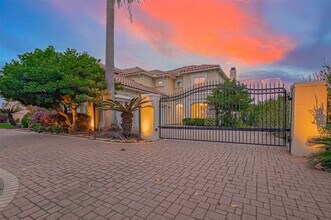 14114 Barnhart Blvd in Houston, TX - Building Photo - Building Photo