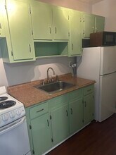 11720 Edgewater Dr in Lakewood, OH - Building Photo - Building Photo