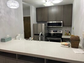 3602 W Estates Ln, Unit 112 in Rolling Hills Estates, CA - Building Photo