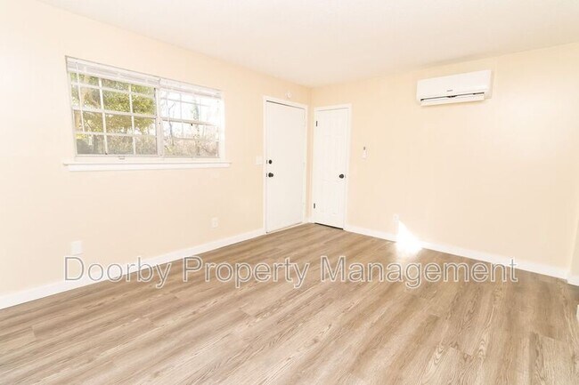 2425 Ashmore Ave in Chattanooga, TN - Building Photo - Building Photo