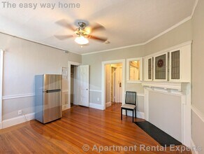 48 John F. Kennedy St in Cambridge, MA - Building Photo - Building Photo