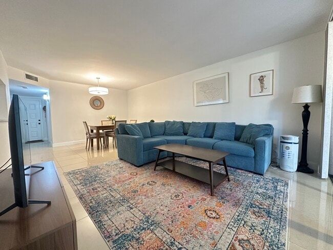 property at 1931 Sabal Palm Dr
