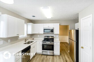 3711 Plantation Mill Dr in Buford, GA - Building Photo - Building Photo