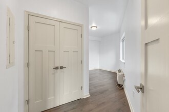 5328 Ridge Ave, Unit 2nd Fl in Philadelphia, PA - Building Photo - Building Photo