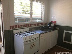 1302 Kinau St in Honolulu, HI - Foto de edificio - Building Photo