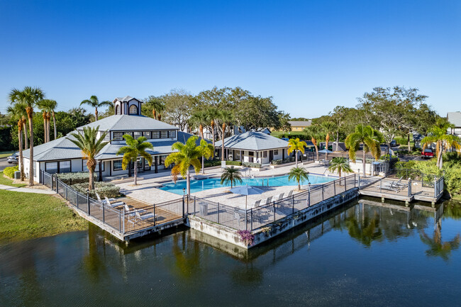 Caribbean Isle in Melbourne, FL - Foto de edificio - Building Photo