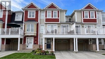 305 Menorca Dr in Ottawa, ON - Building Photo