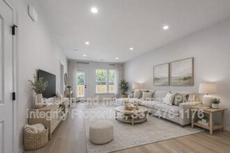 606 Guillot Rd in Youngsville, LA - Building Photo - Building Photo