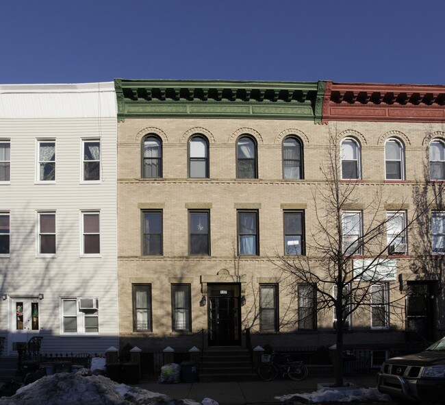 117 Freeman St in Brooklyn, NY - Building Photo - Building Photo