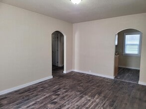 318 N Laguna St in Klamath Falls, OR - Building Photo - Building Photo