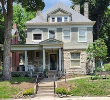 1271 Cherokee Rd in Louisville, KY - Building Photo