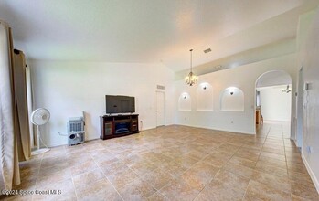 941 Gannet Ave NW in Palm Bay, FL - Building Photo - Building Photo