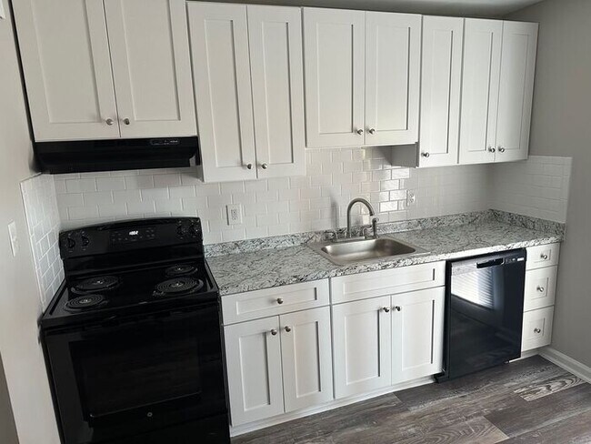 1676 Briarcliff Rd NE in Atlanta, GA - Building Photo - Building Photo