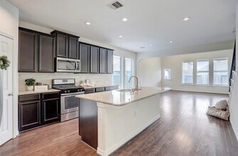 9972 Spring Rock Ln in Brookshire, TX - Building Photo - Building Photo