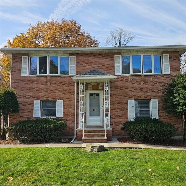 property at 24 Pierce St