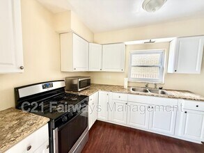 1638 Methyl St in Pittsburgh, PA - Building Photo - Building Photo